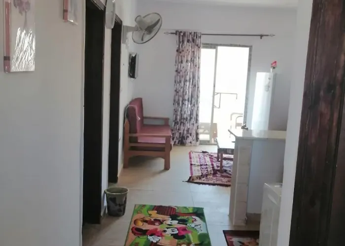 شالية غرفتبن وصالة وحمام ومطبخ مفتوح وتراس Apartment Ras Sedr